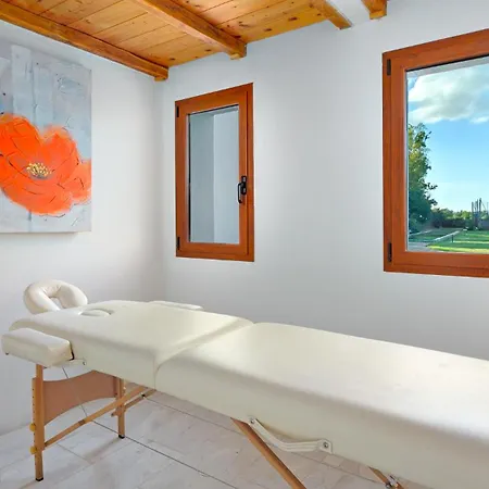 Villa Typha 10, Emma